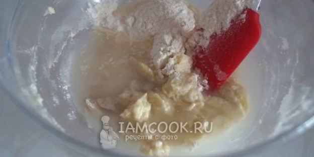 жареные пирожки с капустой