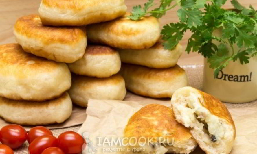 Рецепт жареных пирожков с картофелем и грибами
