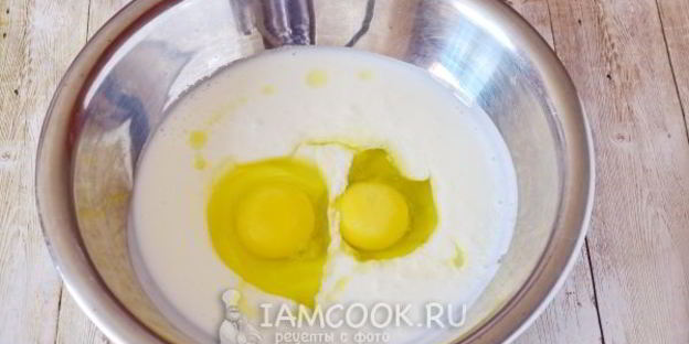 жареные пирожки с яблоками