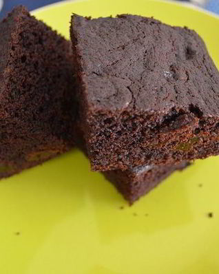 Брауни с черносливом