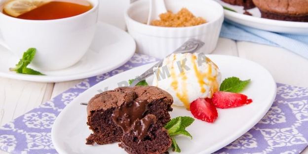 брауни с жидким шоколадом внутри