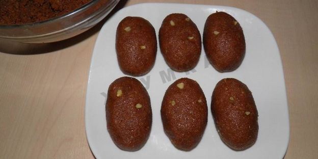 домашнее пирожное картошка из сухарей со сгущенкой