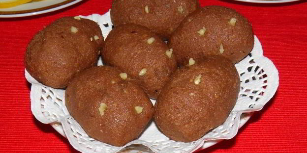 домашнее пирожное картошка из сухарей со сгущенкой