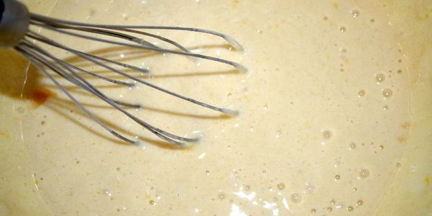 двухслойное лимонное пирожное