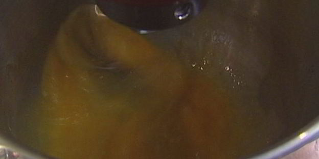 кофейный брауни с черным и белым шоколадом