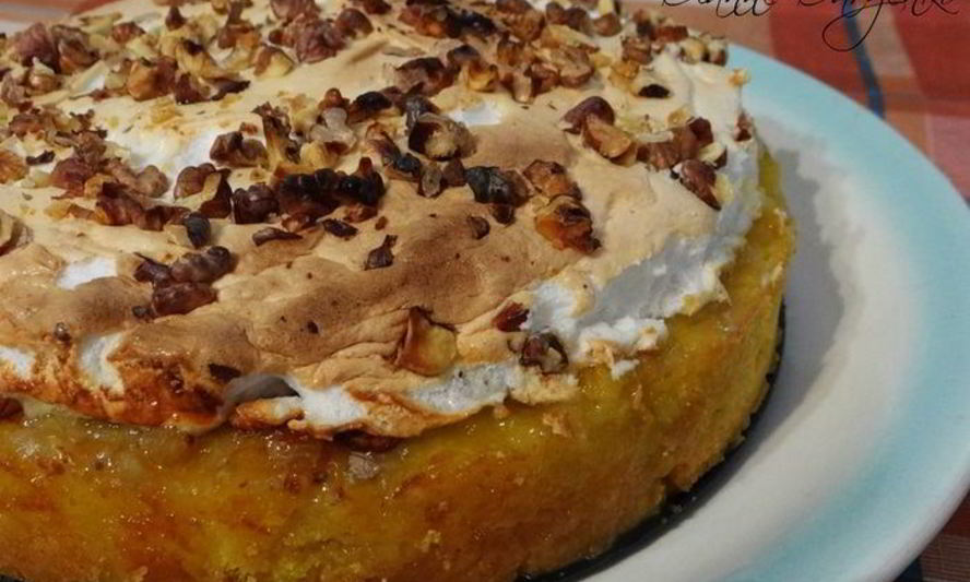 Рецепт лимонное пирожное софи лорена с грецкими орехами, изюмома и безе