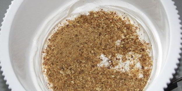 миндальное пирожное