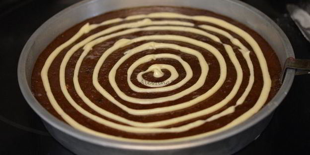 миндальный брауни праздничный