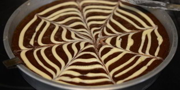 миндальный брауни праздничный