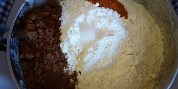 острые трюфельные шоколадные брауни