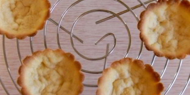 пирожное корзинка