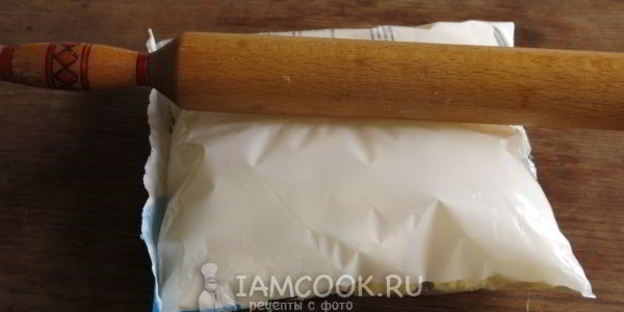 пирожное цыплята с кукурузными палочками