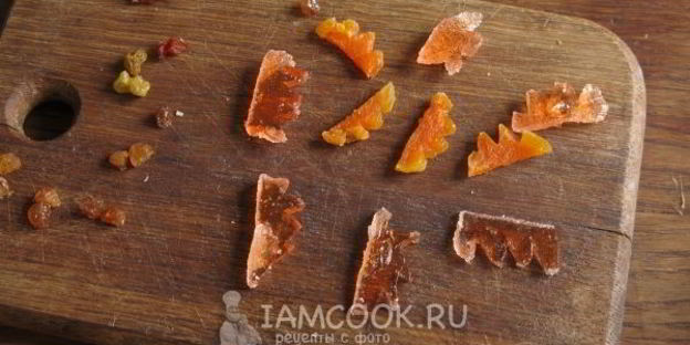 пирожное цыплята с кукурузными палочками