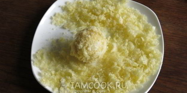 пирожное цыплята с кукурузными палочками