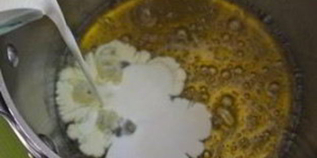 пирожные из попкорна с миндалем