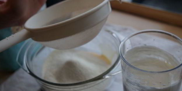 пирожные розовые кейк попсы