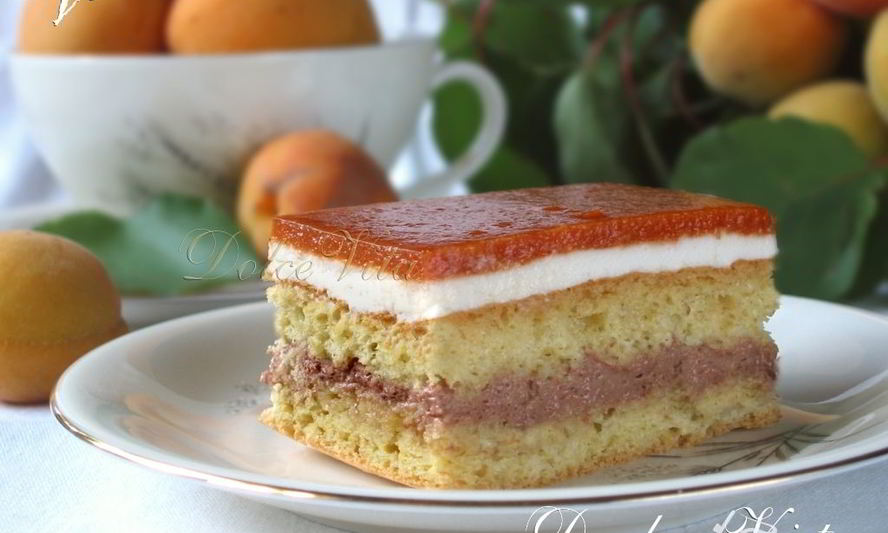 Рецепт пирожных с абрикосами и йогуртом