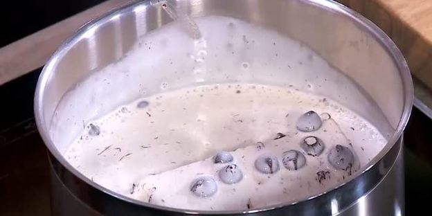 ромовые пирожные с изюмом