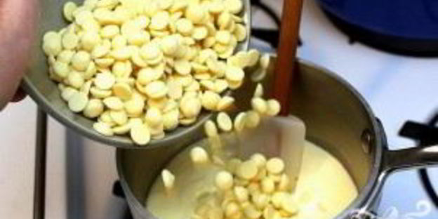 шоколадные пирожные с мятным ликером