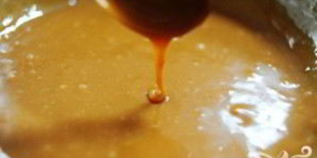 шоколадные пирожные с орехами