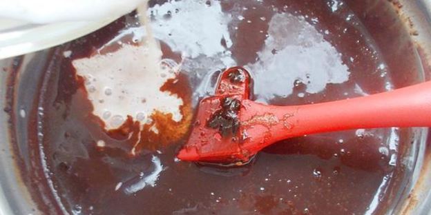 свекольно-шоколадные пирожные