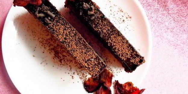 свекольно-шоколадные пирожные