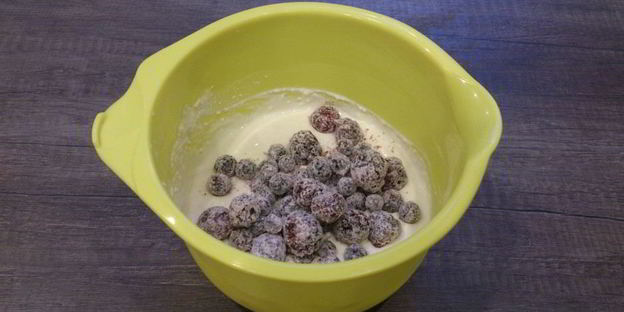 творожно-ягодные пирожные