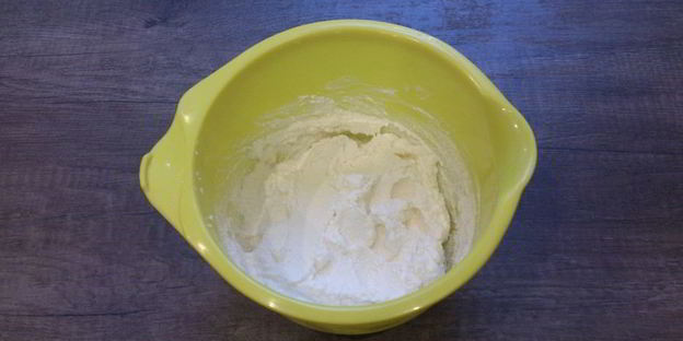 творожно-ягодные пирожные