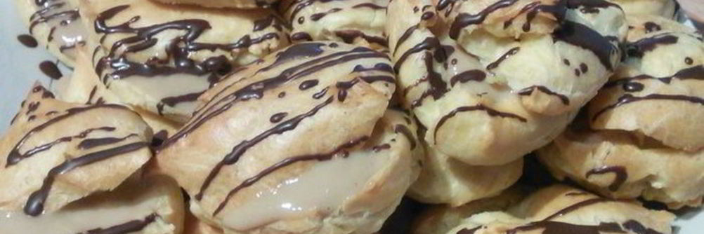 Заварное пирожное с легким пудинговым кремом Капучино