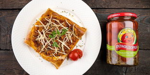 мини-пиццы на слоеном тесте