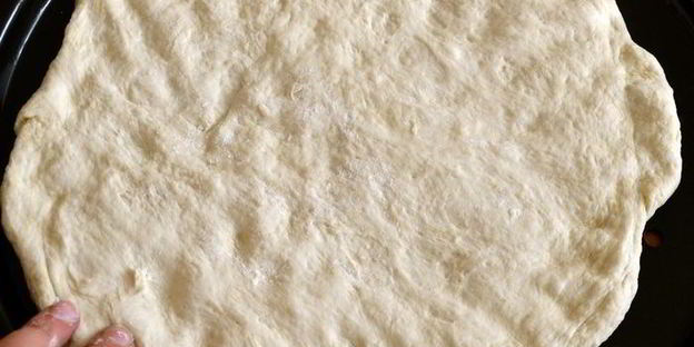 пицца летняя с цукини и кукурузой