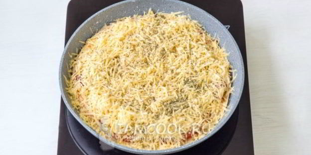 пицца минутка на сковороде