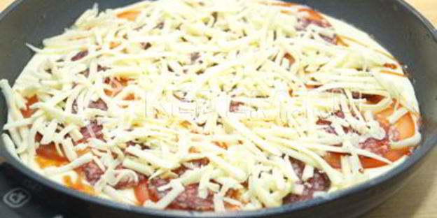 пицца на сковороде за 5 минут