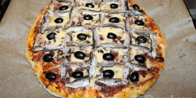 пицца с анчоусами
