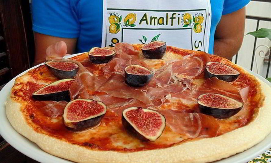 Рецепт пиццы с инжиром и прошутто