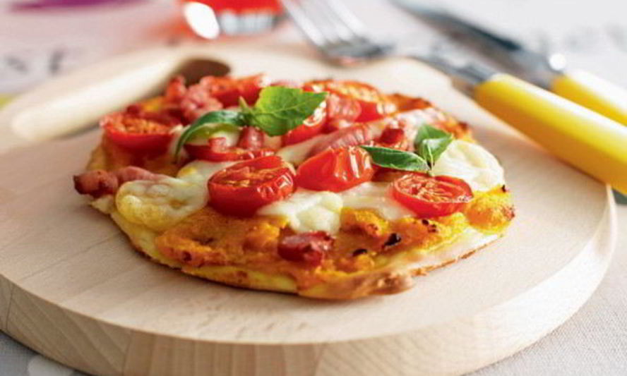 Рецепт пиццы с китайской тыквой, помидорами и моцареллой