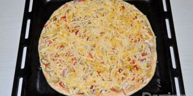 пицца с копченой курицей