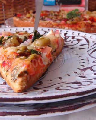 Пицца с крабовыми палочками