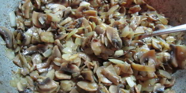 пузи-пицца-кваттро