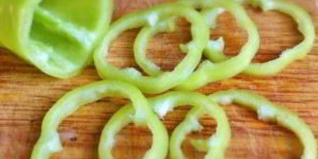 закусочная пицца на слоеном тесте