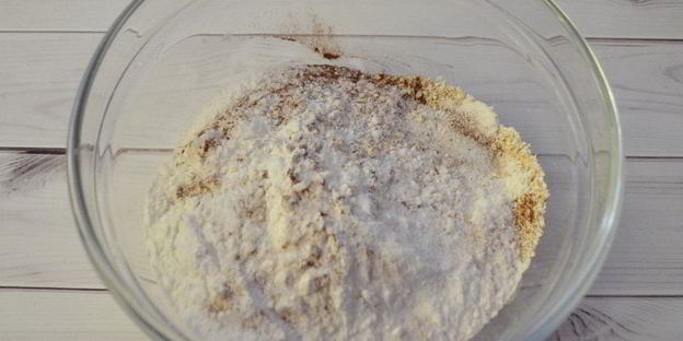 диетическая грушевая шарлотка