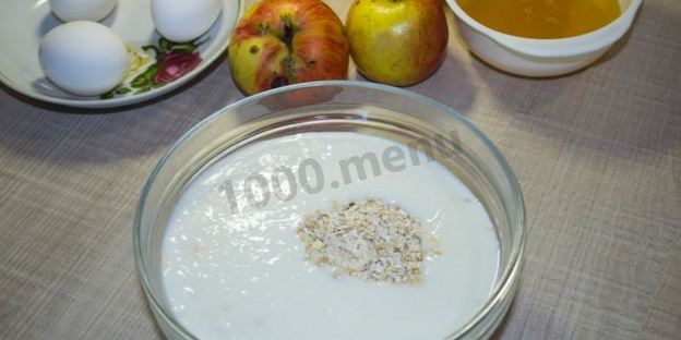 диетическая шарлотка из геркулеса с яблоками