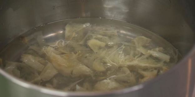 грушевая шарлотка и домашний лимонад