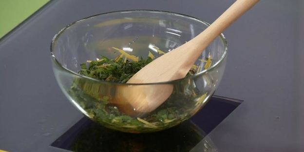 грушевая шарлотка и домашний лимонад