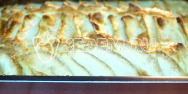 нежная шарлотка с яблоками в духовке