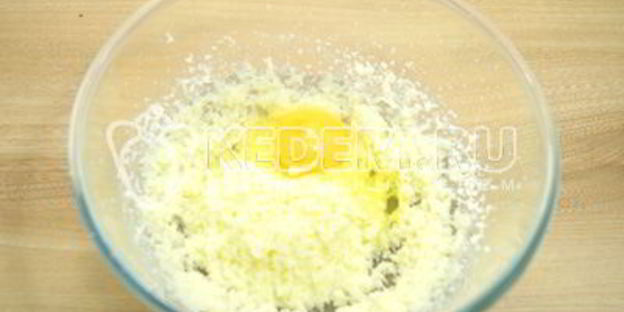 нежная шарлотка с яблоками в духовке