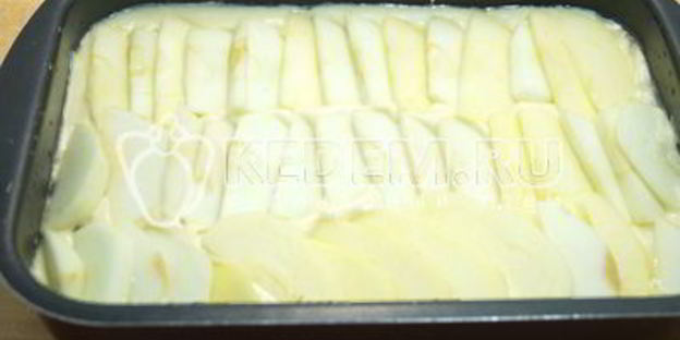 нежная шарлотка с яблоками в духовке