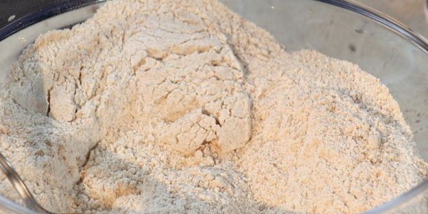 шарлотка из цельнозерновой муки