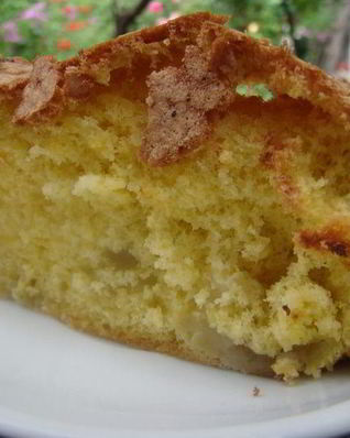 Шарлотка из яблок