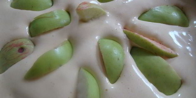 шарлотка из яблок